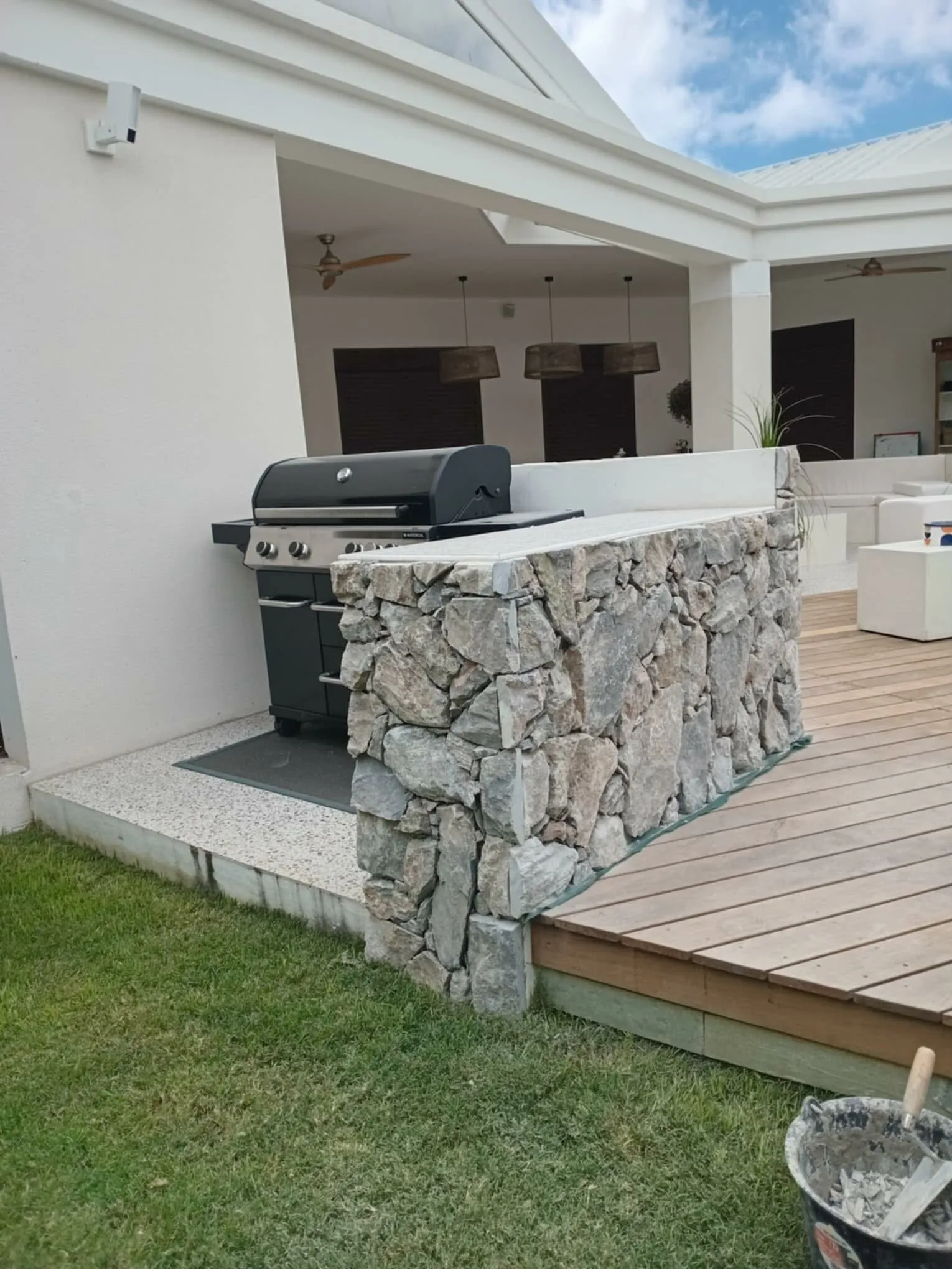 Parapet - Image gallerie 18